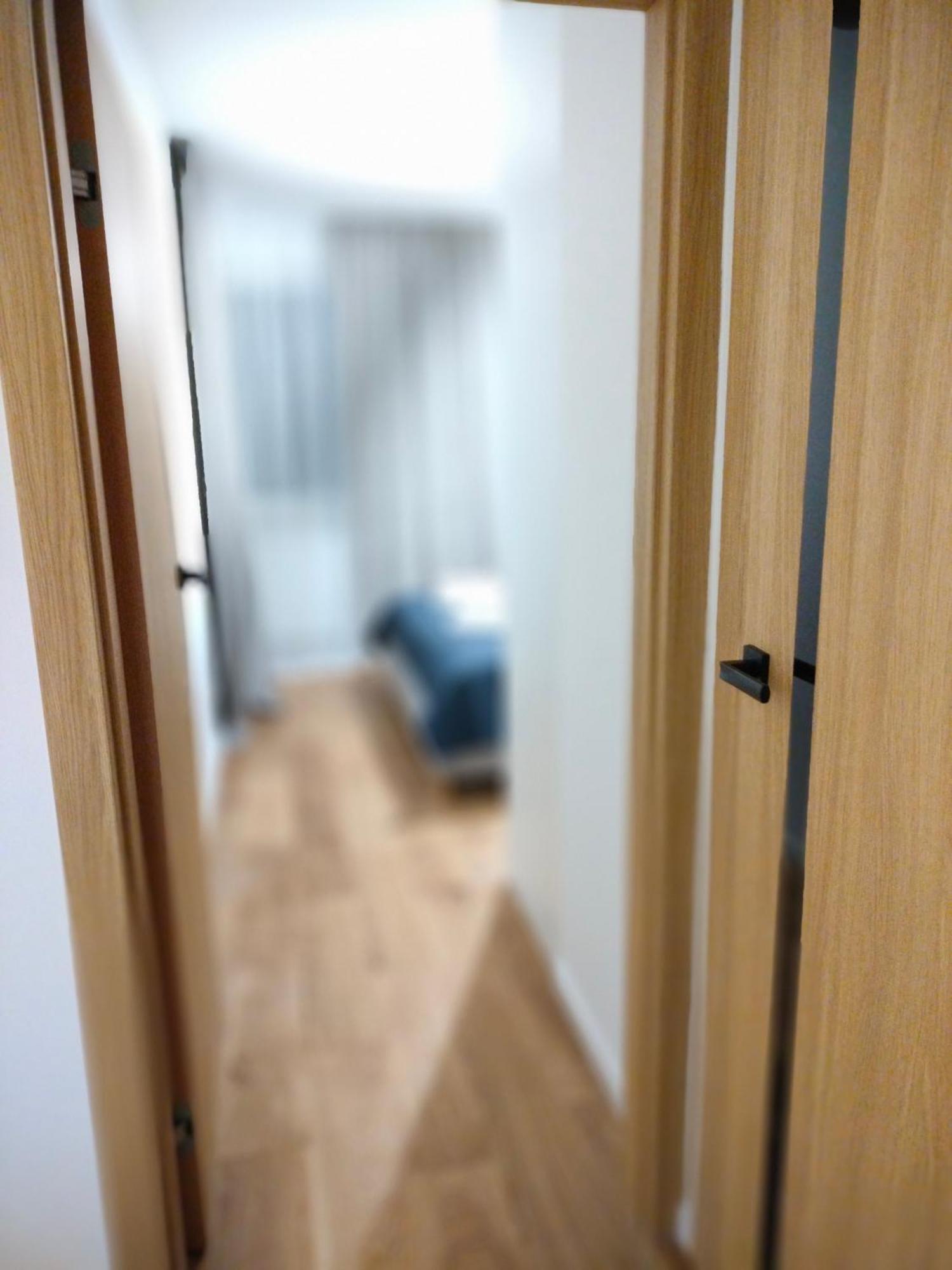 Karoliny 2 Self Check-in, Parking Apartment *