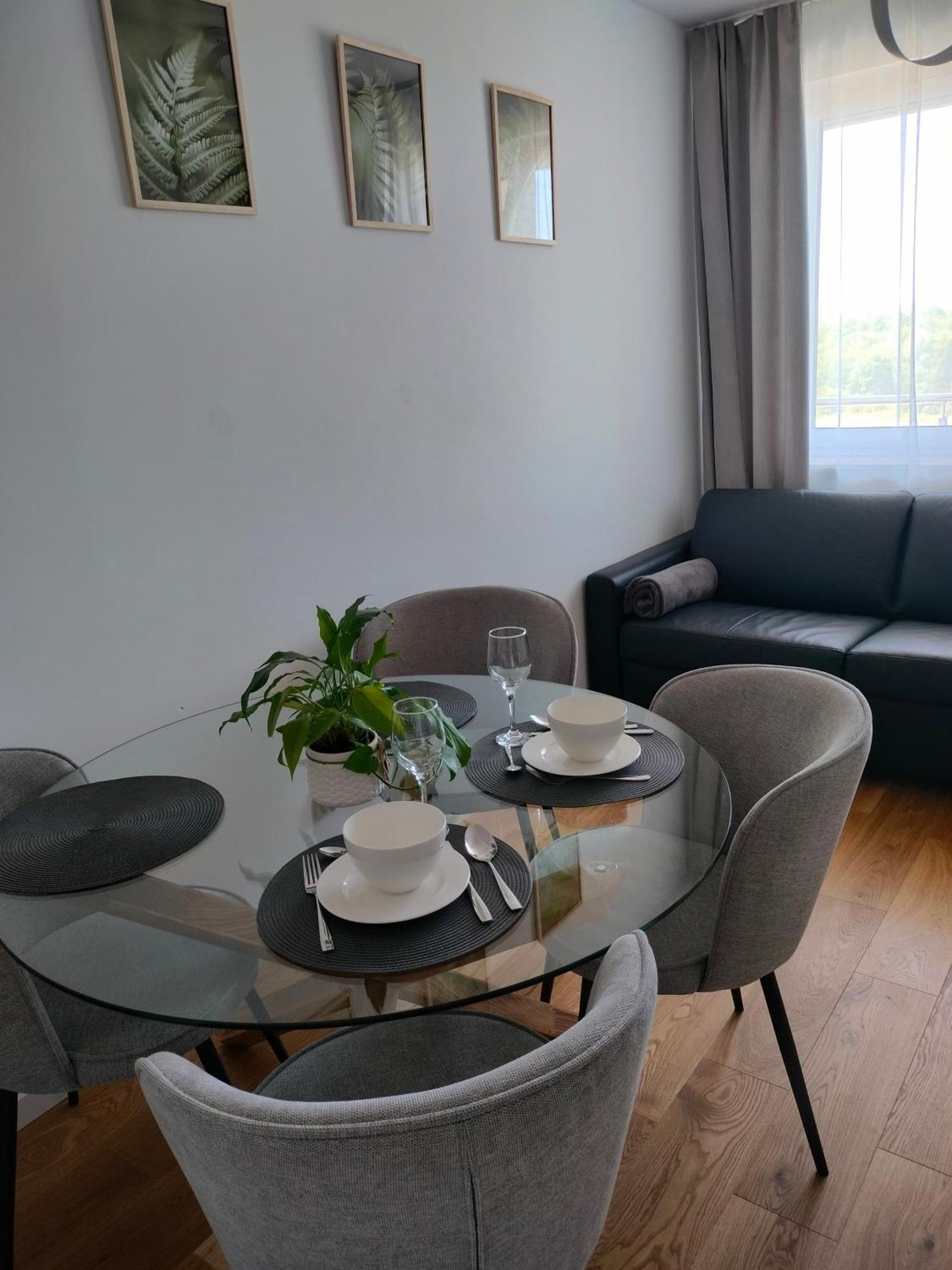 Apartment Karoliny 2 Self Check-in, Parking Rzeszow