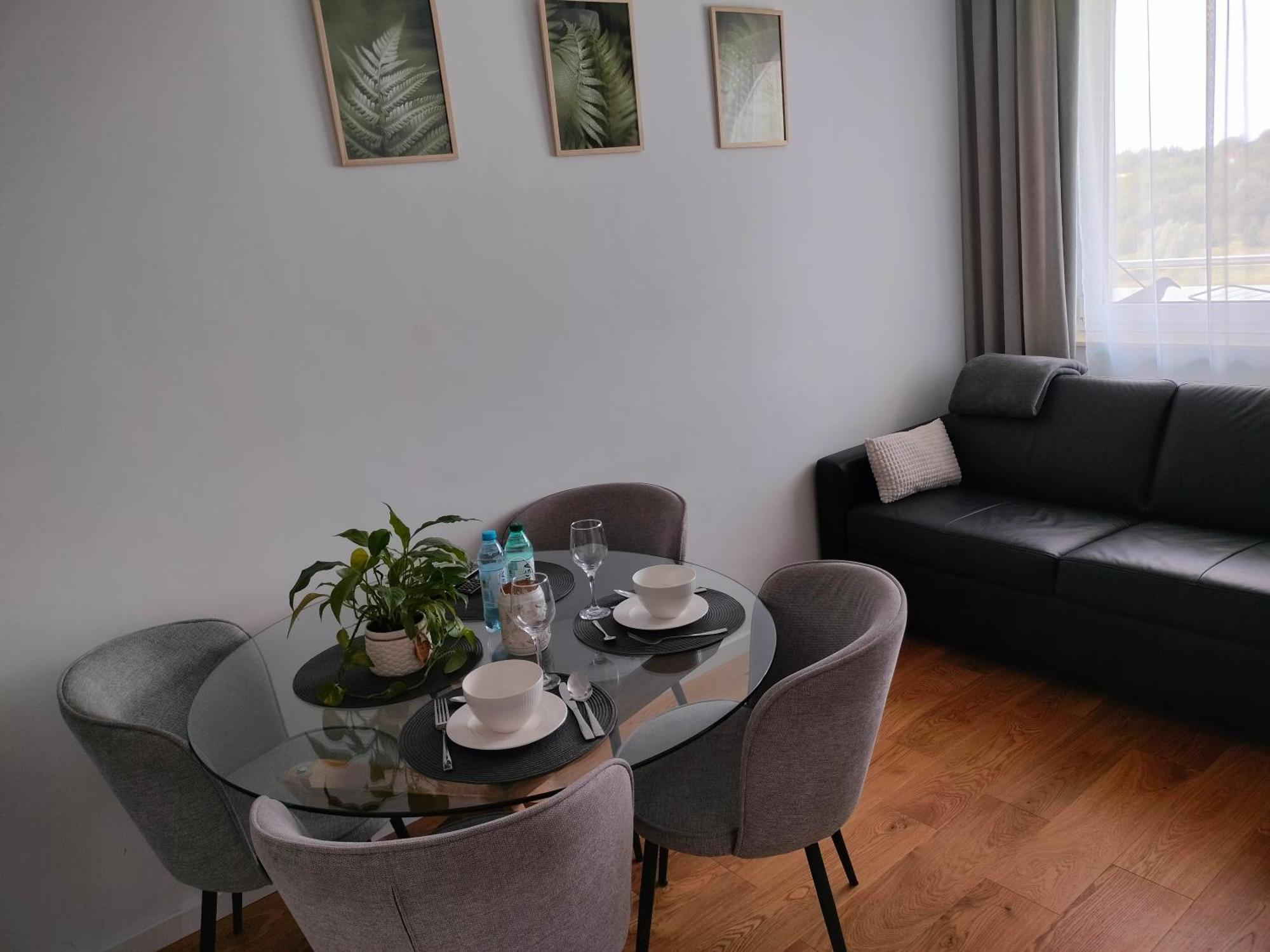 Karoliny 2 Self Check-in, Parking Apartment Rzeszów